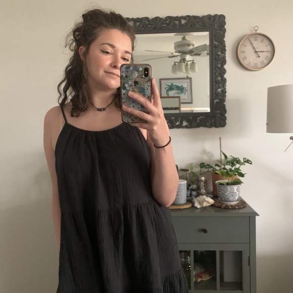 Meet your Posher, Laura - Picture 3 of 3